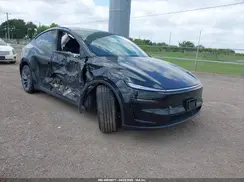 7SAYGDEE2TA634989 2026 TESLA MODEL Y