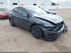 7SAYGDEE2TA666275 2026 TESLA MODEL Y