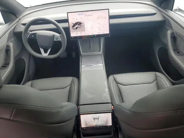 7SAYGDEE2TA714969 2026 TESLA MODEL Y - Image 8