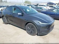 7SAYGDEE2TF327213 2026 TESLA MODEL Y