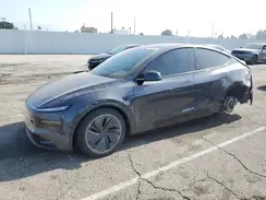 7SAYGDEE2TF329883 2026 TESLA MODEL Y