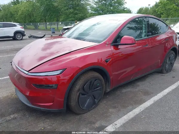 7SAYGDEE2TF334260 2026 TESLA MODEL Y - Image 2
