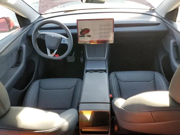 7SAYGDEE2TF338051 2026 TESLA MODEL Y - Image 8