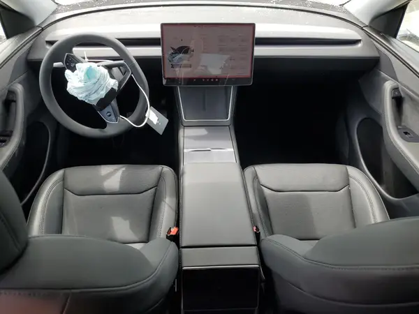7SAYGDEE2TF338406 2026 TESLA MODEL Y - Image 8