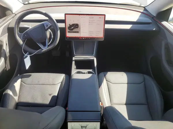 7SAYGDEE2TF357957 2026 TESLA MODEL Y - Image 8