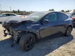 7SAYGDEE2TF363046 2026 TESLA MODEL Y