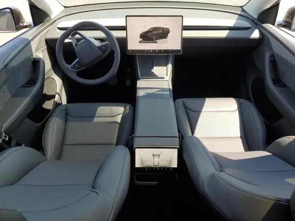 7SAYGDEE2TF368716 2026 TESLA MODEL Y - Image 8