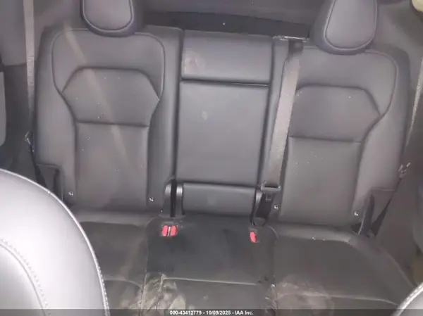 7SAYGDEE2TF376069 2026 TESLA MODEL Y - Image 8