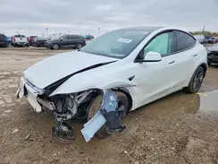 7SAYGDEE2TF418756 2026 TESLA MODEL Y