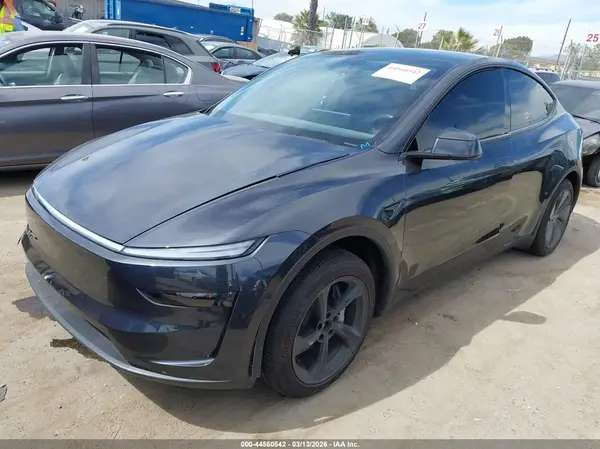 7SAYGDEE2TF436559 2026 TESLA MODEL Y - Image 2