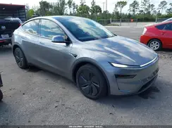 7SAYGDEE2TF461462 2026 TESLA MODEL Y