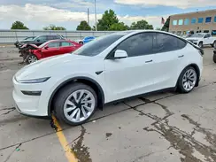 7SAYGDEE2TF567975 2026 TESLA MODEL Y