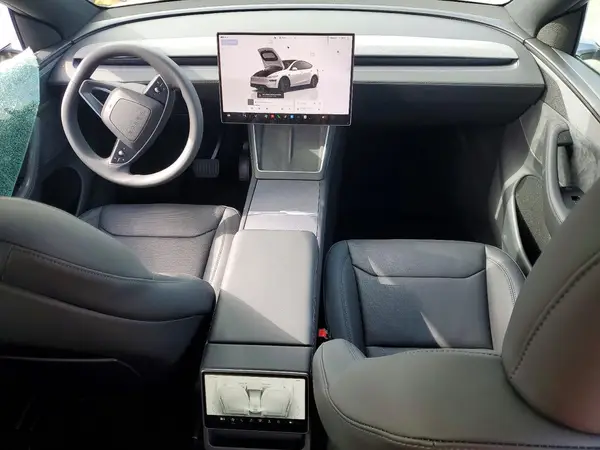 7SAYGDEE2TF570844 2026 TESLA MODEL Y - Image 8