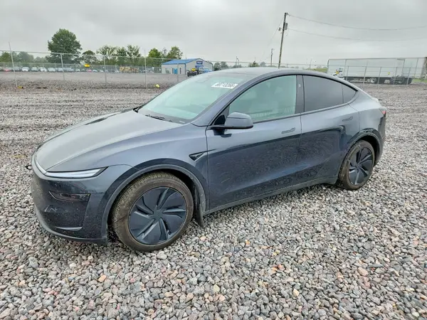 7SAYGDEE2TF596294 2026 TESLA MODEL Y - Image 1