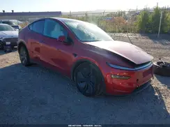 7SAYGDEE2TF605740 2026 TESLA MODEL Y