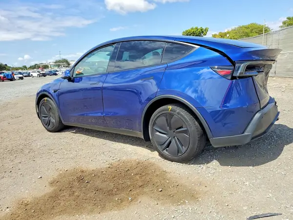 7SAYGDEE2TF609237 2026 TESLA MODEL Y - Image 2