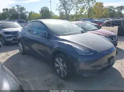 7SAYGDEE3NA009827 2022 TESLA MODEL Y