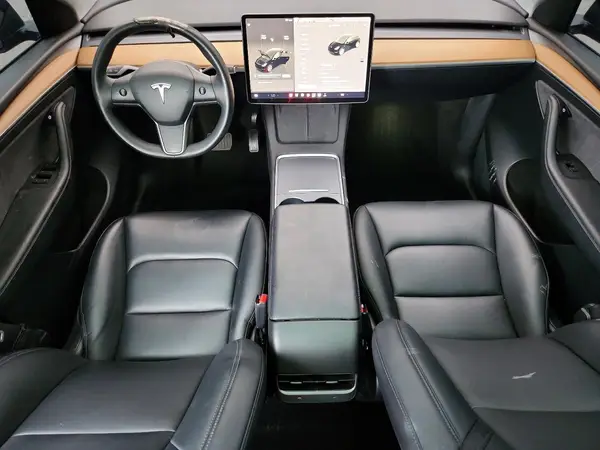 7SAYGDEE3NA015482 2022 TESLA MODEL Y - Image 8