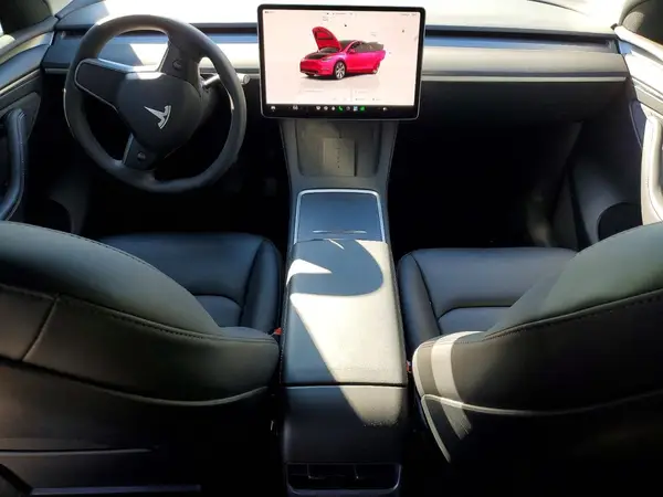 7SAYGDEE3NA020486 2022 TESLA MODEL Y - Image 8