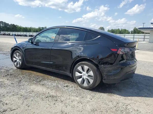 7SAYGDEE3NF309452 2022 TESLA MODEL Y - Image 2