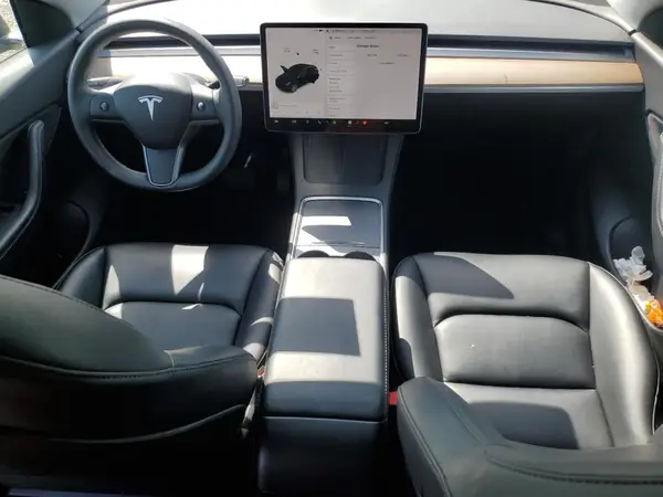 7SAYGDEE3NF309452 2022 TESLA MODEL Y - Image 8