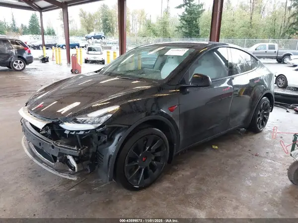 7SAYGDEE3NF315249 2022 TESLA MODEL Y - Image 2