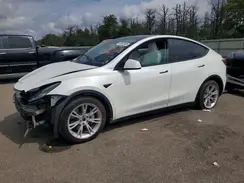 7SAYGDEE3NF322797 2022 TESLA MODEL Y