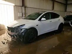 7SAYGDEE3NF327269 2022 TESLA MODEL Y