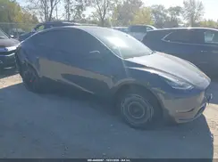 7SAYGDEE3NF327272 2022 TESLA MODEL Y