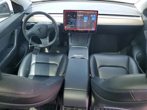 7SAYGDEE3NF328499 2022 TESLA MODEL Y - Image 8
