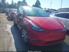 7SAYGDEE3NF330270 2022 TESLA MODEL Y