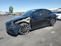 7SAYGDEE3NF330284 2022 TESLA MODEL Y