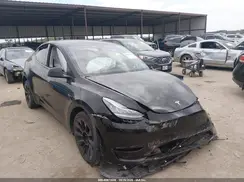 7SAYGDEE3NF331340 2022 TESLA MODEL Y