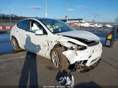 7SAYGDEE3NF331645 2022 TESLA MODEL Y