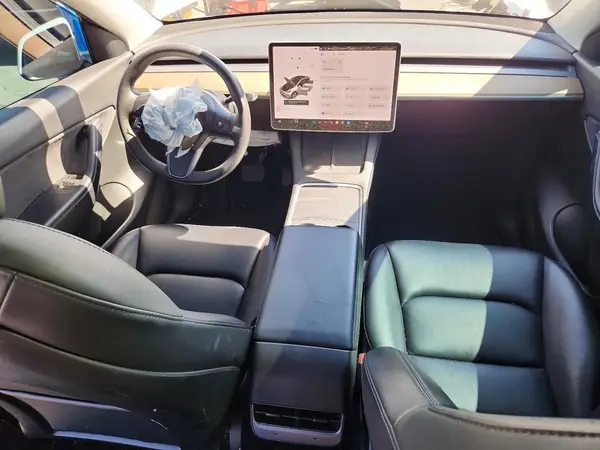 7SAYGDEE3NF337204 2022 TESLA MODEL Y - Image 8