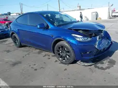 7SAYGDEE3NF340782 2022 TESLA MODEL Y