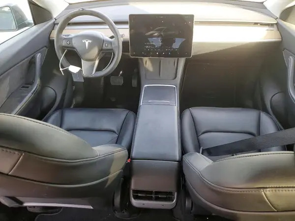 7SAYGDEE3NF352298 2022 TESLA MODEL Y - Image 8