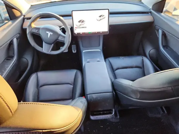 7SAYGDEE3NF354181 2022 TESLA MODEL Y - Image 8