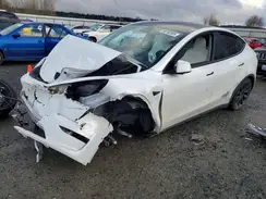 7SAYGDEE3NF360918 2022 TESLA MODEL Y