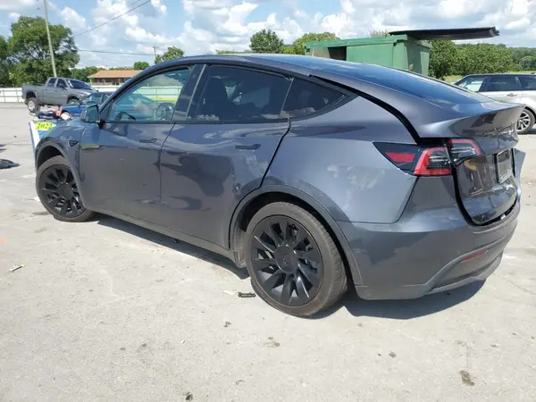 7SAYGDEE3NF368761 2022 TESLA MODEL Y - Image 2