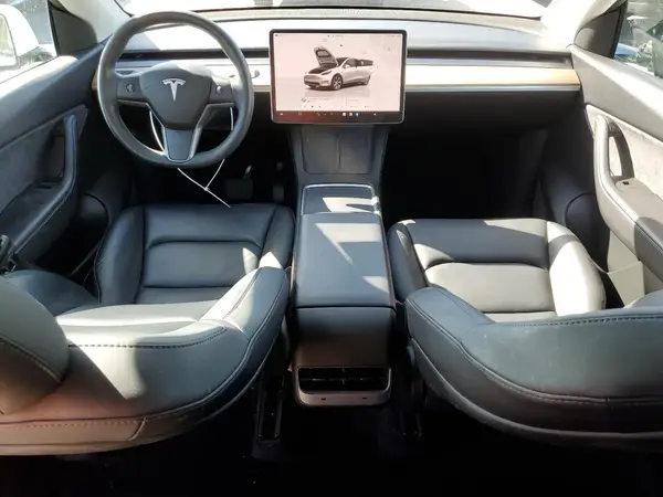 7SAYGDEE3NF370431 2022 TESLA MODEL Y - Image 8