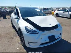 7SAYGDEE3NF373166 2022 TESLA MODEL Y