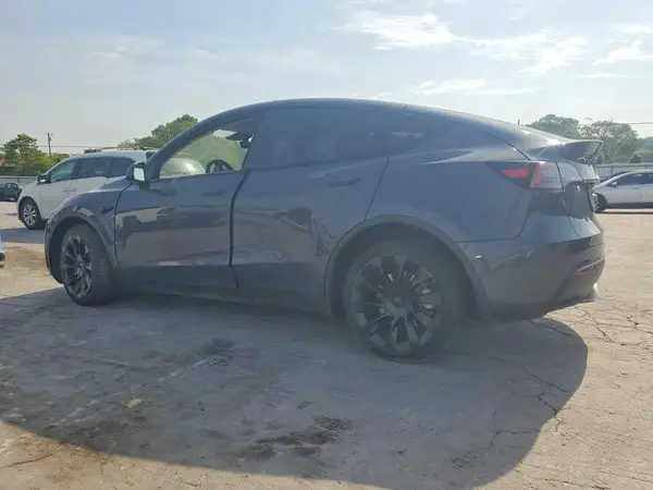 7SAYGDEE3NF373667 2022 TESLA MODEL Y - Image 2