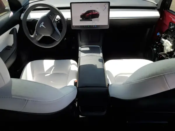 7SAYGDEE3NF374754 2022 TESLA MODEL Y - Image 8