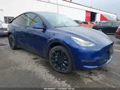 7SAYGDEE3NF386600 2022 TESLA MODEL Y