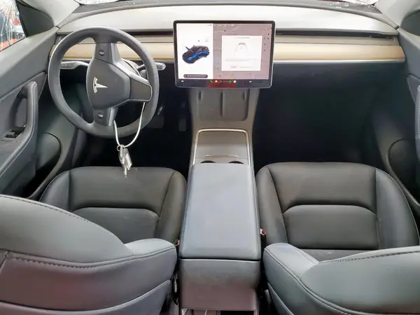 7SAYGDEE3NF387049 2022 TESLA MODEL Y - Image 8