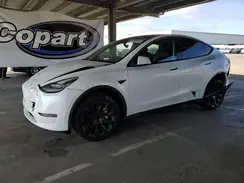 7SAYGDEE3NF387083 2022 TESLA MODEL Y