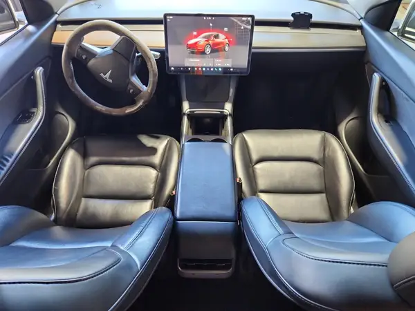 7SAYGDEE3NF392302 2022 TESLA MODEL Y - Image 8