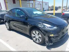 7SAYGDEE3NF404996 2022 TESLA MODEL Y