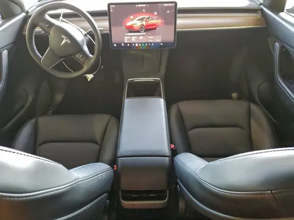 7SAYGDEE3NF412273 2022 TESLA MODEL Y - Image 8